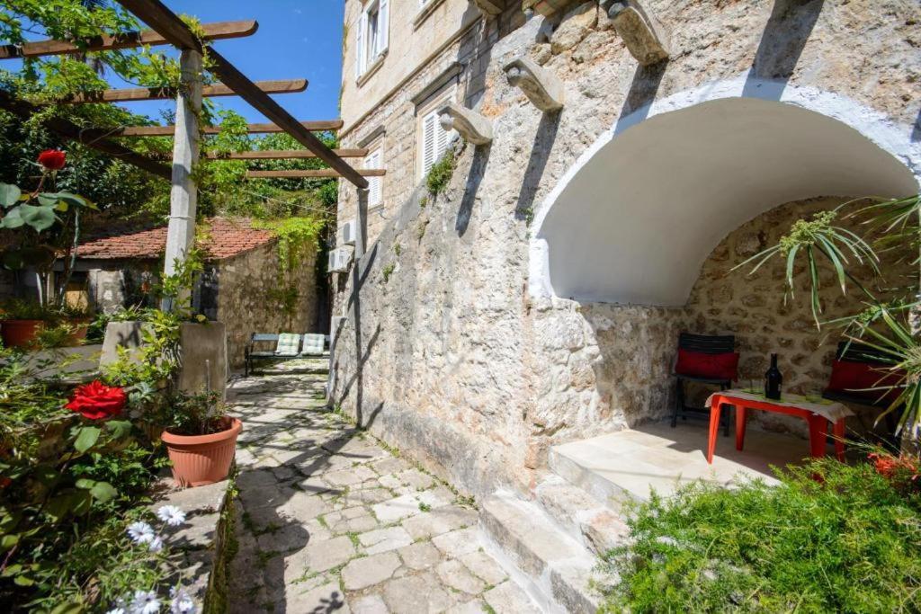 Stella City Center Accommodation Dubrovnik Extérieur photo